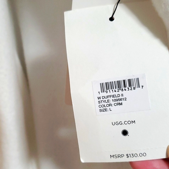 UGG. Women Duffield II. Cream. Size L. Plush. Warm pockets. - Picture 13 of 13